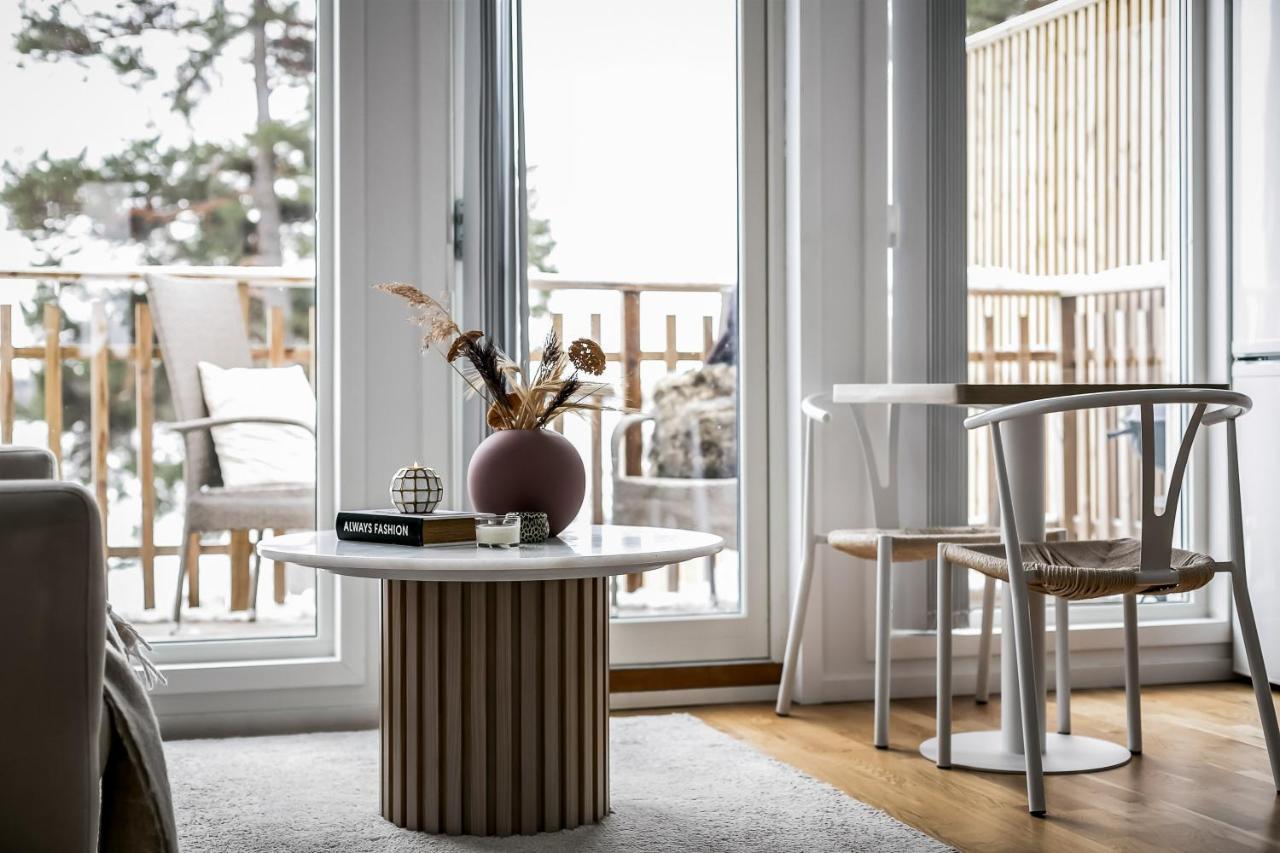 Relaxing Lake Oasis With Jacuzzi - Amazing View & Private Pier Stockholm Exterior photo